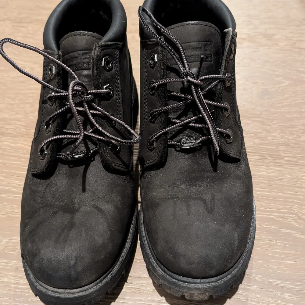 Timberland Women's Nellie Waterproof Chukka Boot - Black - Picture 2 of 7
